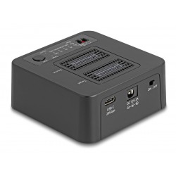 DELOCK docking station 64300 για 2x M.2 NVMe SSD, clone/erase function, 20Gbps, μαύρο DELOCK docking station 64300 για 2x M.2 NVMe SSD, clone/erase function, 20Gbps, μαύρο